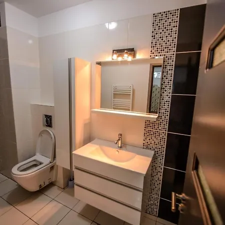 Studio Solid Apartment Mamaia